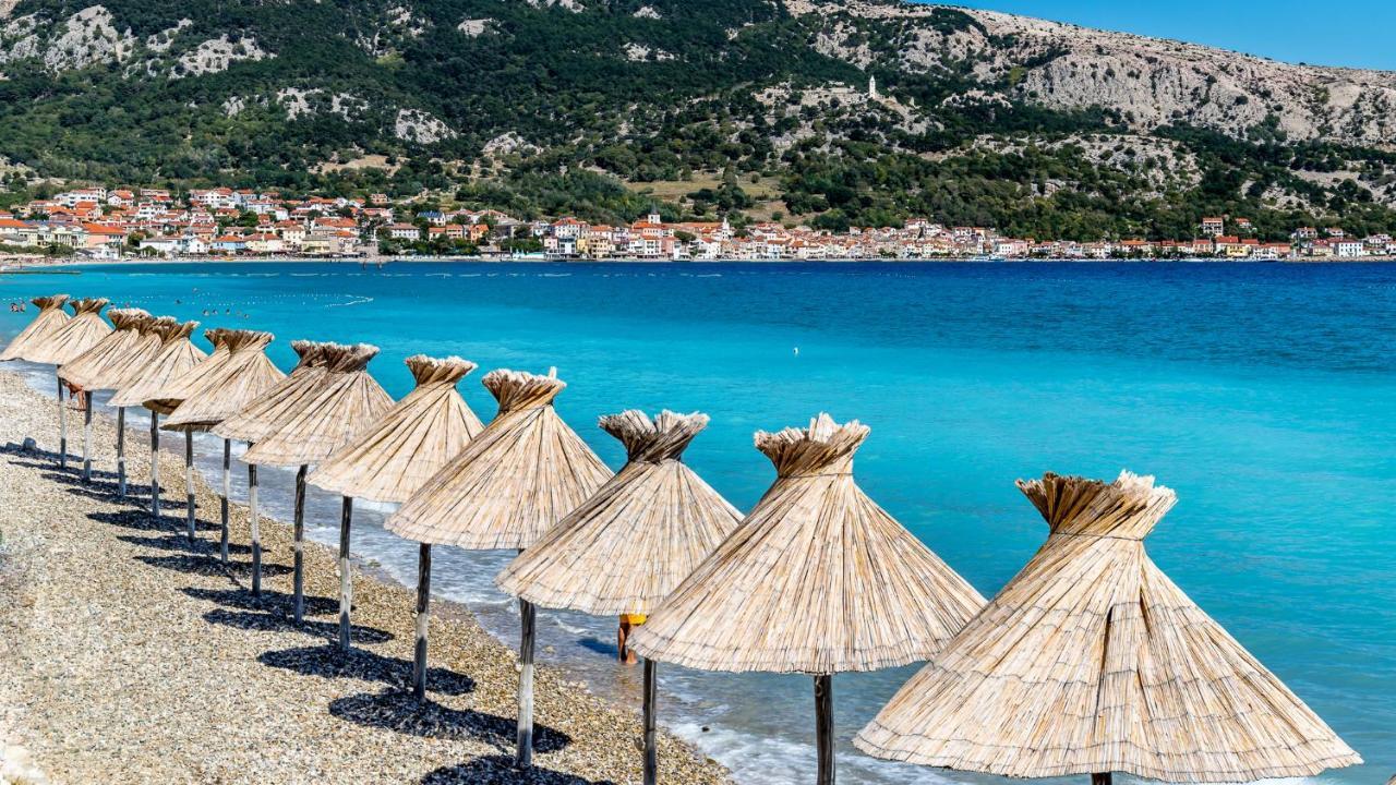 Blue Sky Baska Apartment Exterior photo